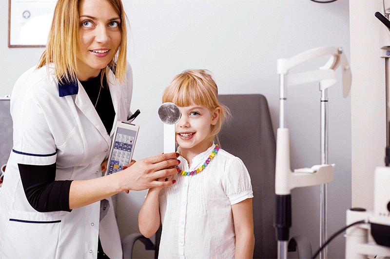 Uso de lentes de contacto en niños