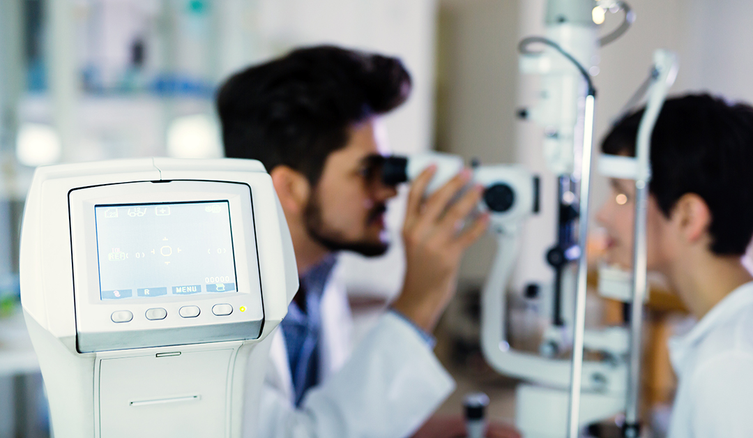 Evolución profesional de la optometría en Perú