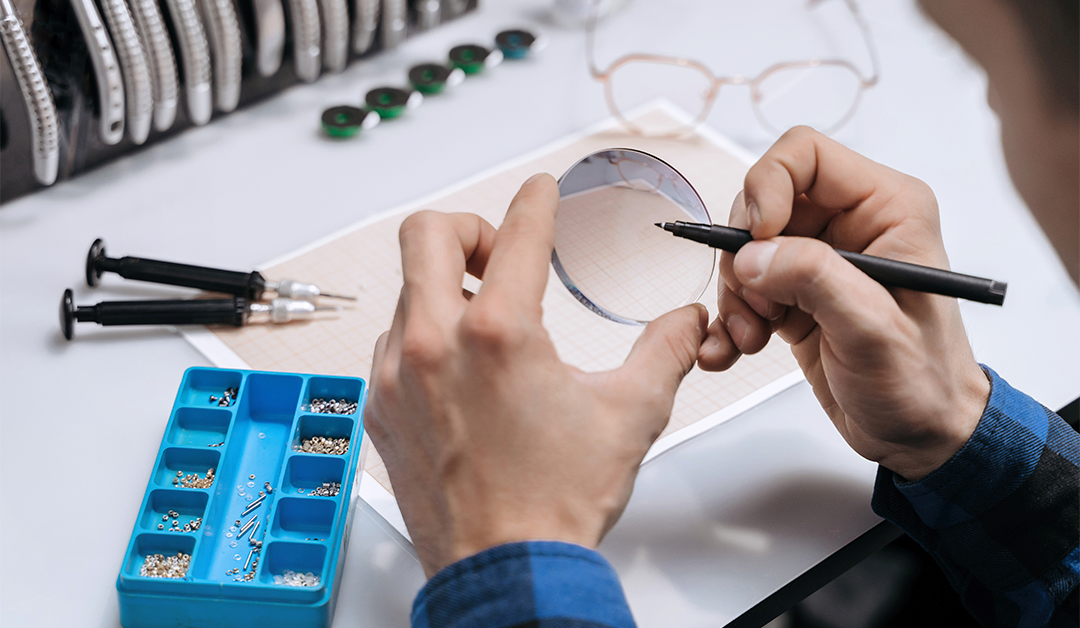 Guía para la selección de los materiales de lentes oftálmicos