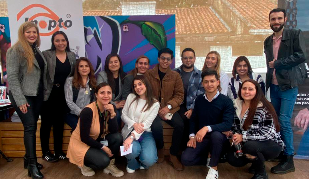 El Programa de Optometría de Área Andina celebra 30 años de excelencia académica y profesional