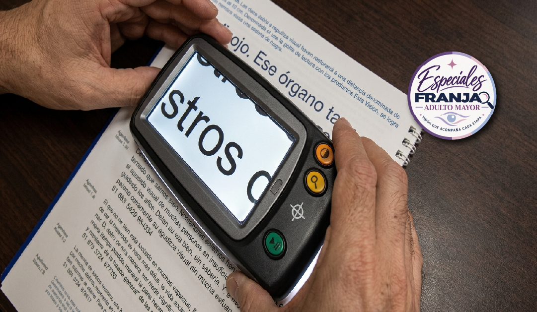 Handheld text scanner over a printed page; the screen shows the word 'stros'.